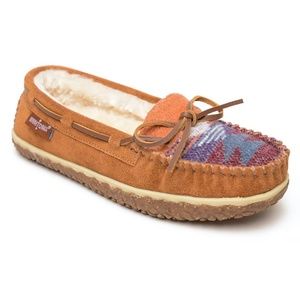 Minnetonka Women's Tilia Blanket Patterned Suede Slippers, Size 11 NWT